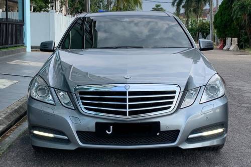 2012 Mercedes Benz E-Class Saloon E 250 Avantgarde Line Terpakai